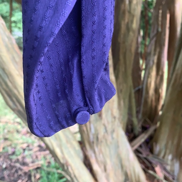 M.M. LAFLEUR The Twyla Top in Purple Light Foulard - Picture 7 of 14